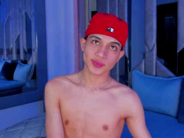 sebax-00 Sex Cam Show