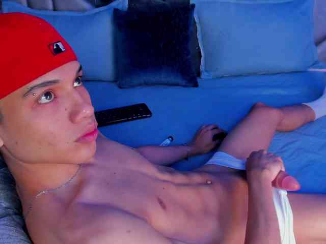 sebax-00 Sex Cam Show