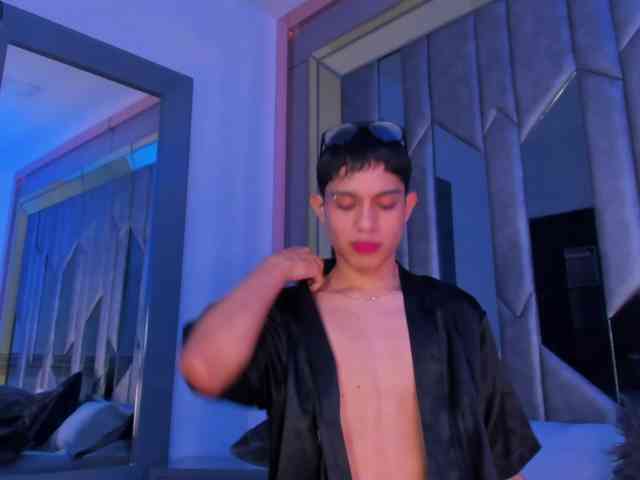 sebax-00 Sex Cam Show