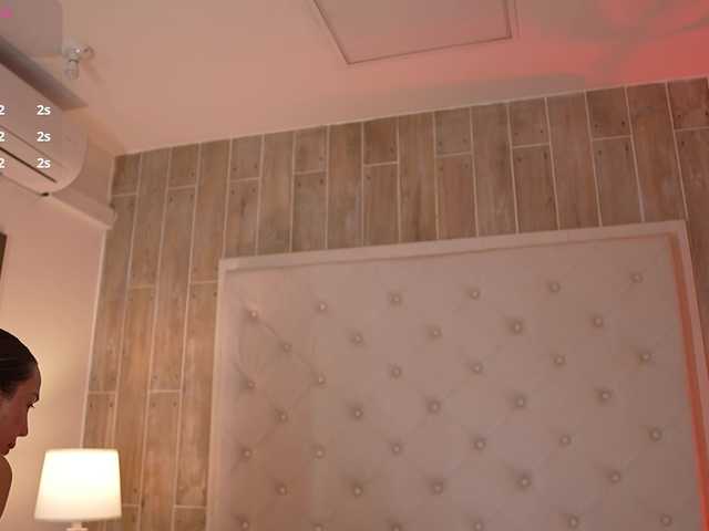 laurencarter1 live cam on BongaCams