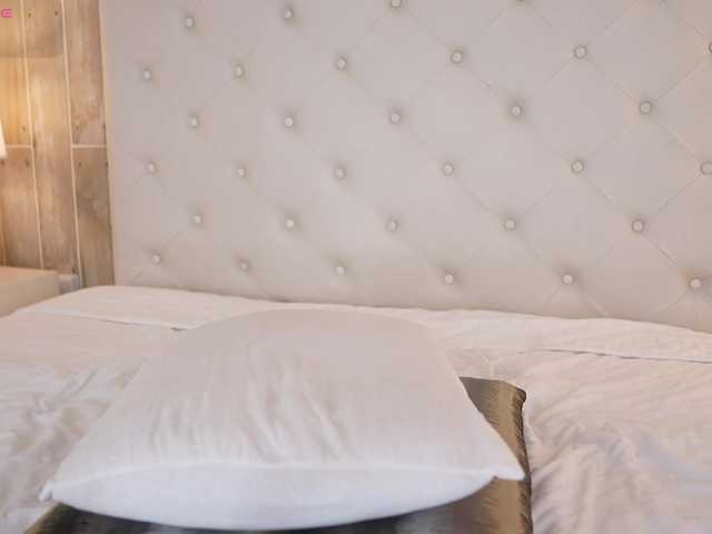 laurencarter1 live cam on BongaCams