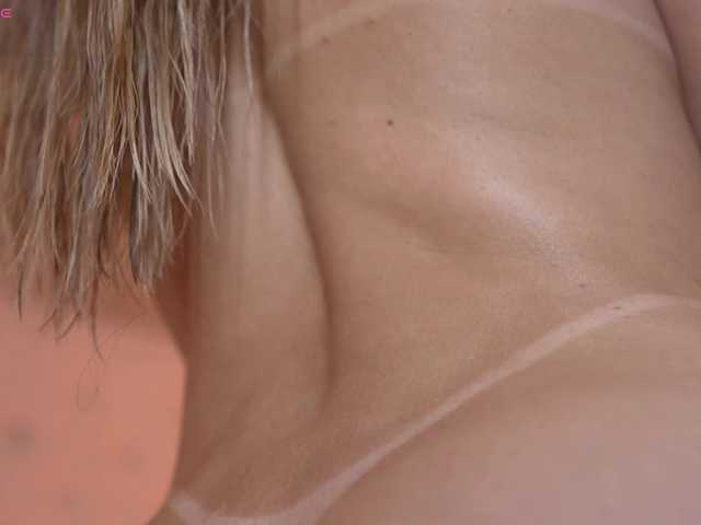 laurencarter1 live cam on BongaCams