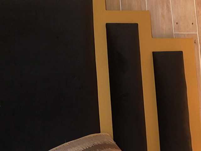 laurencarter1 live cam on BongaCams