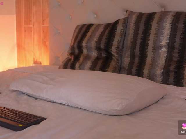 laurencarter1 live cam on BongaCams