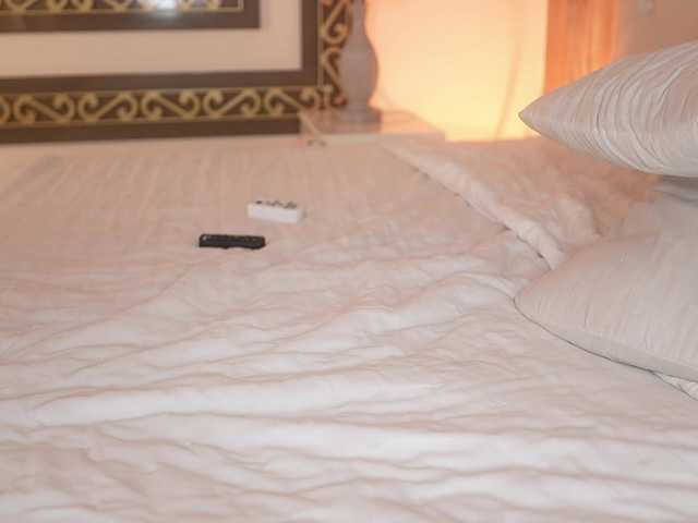 laurencarter1 live cam