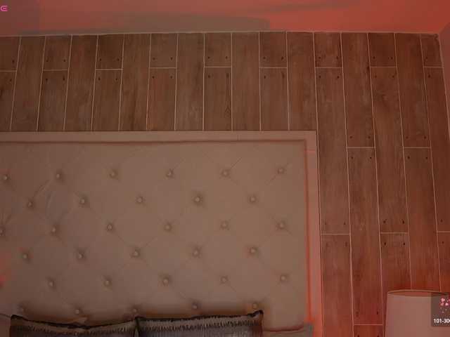 laurencarter1 live cam preview