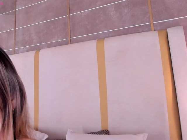 laurencarter1 live cam on BongaCams