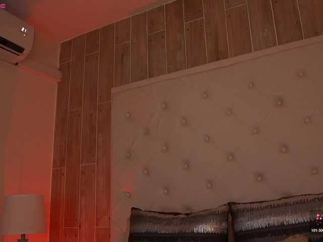 laurencarter1 live cam preview
