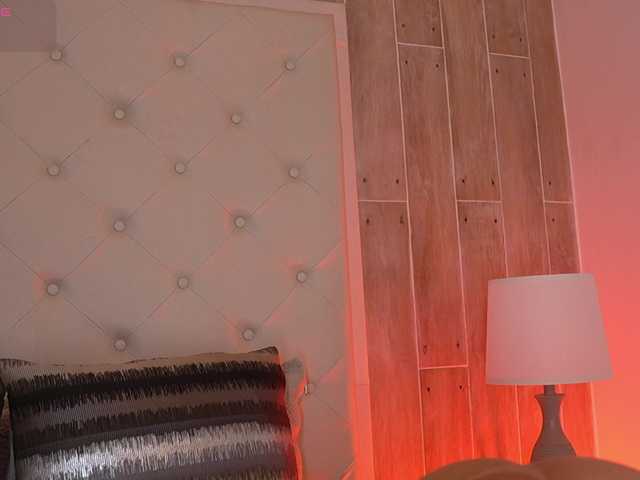 laurencarter1 live cam on BongaCams