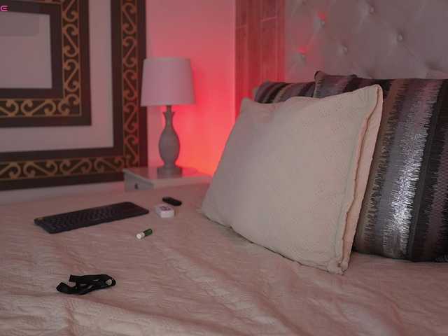 laurencarter1 live cam on BongaCams