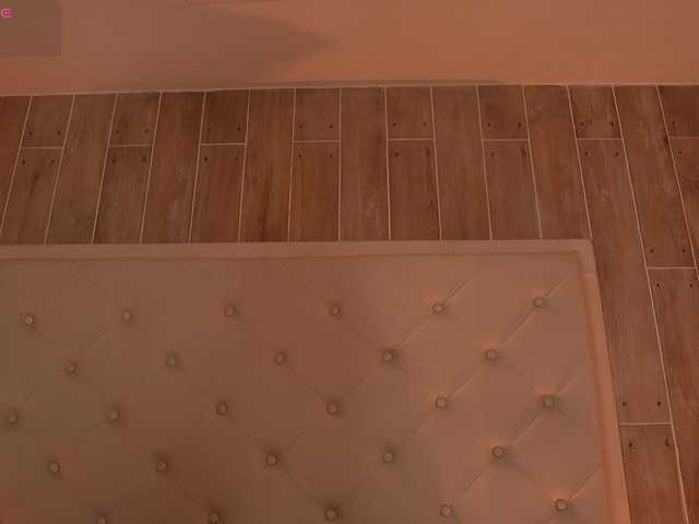 laurencarter1 live cam on BongaCams
