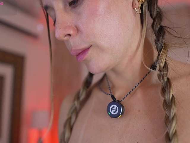 laurencarter1 live cam on BongaCams