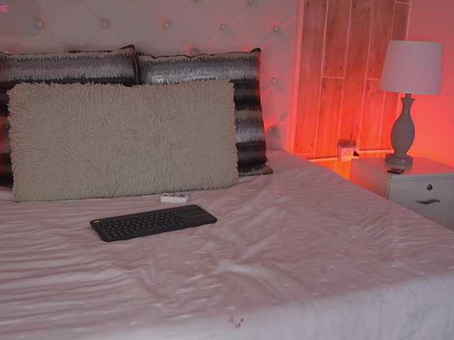 laurencarter1 live cam preview