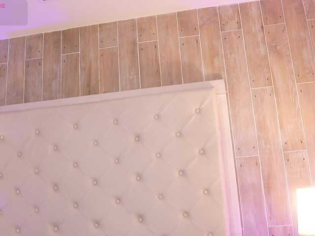 le modèle laurencarter1 est en webcam porno dans un show sur le site bongacams, il possède les tags suivants: Latino/Hispanic,Blonde,Shaved