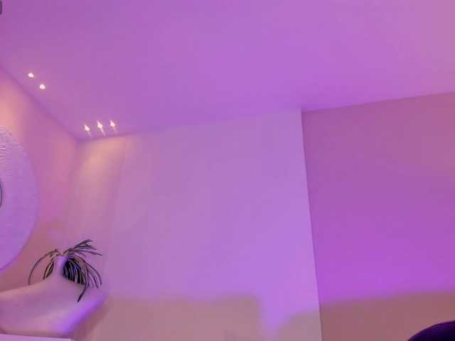 BellaConnor live cam on BongaCams