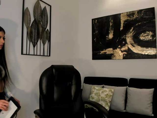 BellaConnor live cam on BongaCams