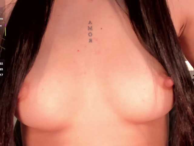 BellaConnor live cam on BongaCams