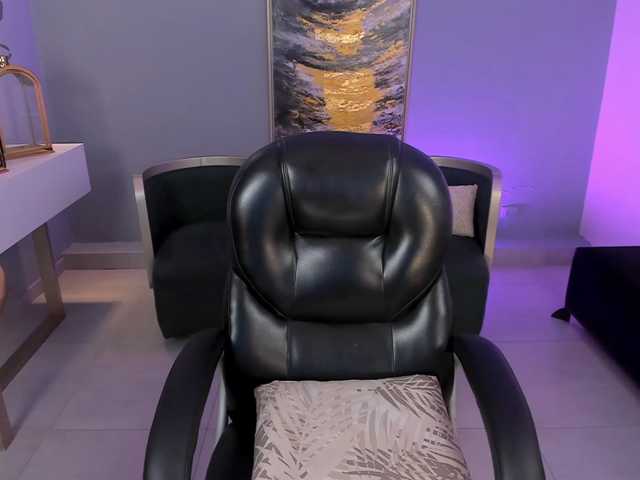 BellaConnor live cam on BongaCams