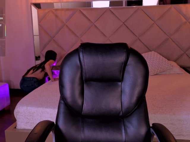 BellaConnor live cam on BongaCams