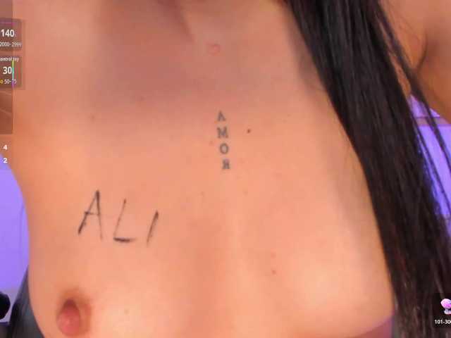 BellaConnor live cam on BongaCams