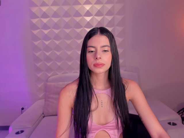 BellaConnor live cam on BongaCams