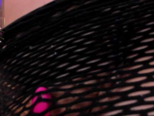BellaConnor live cam on BongaCams