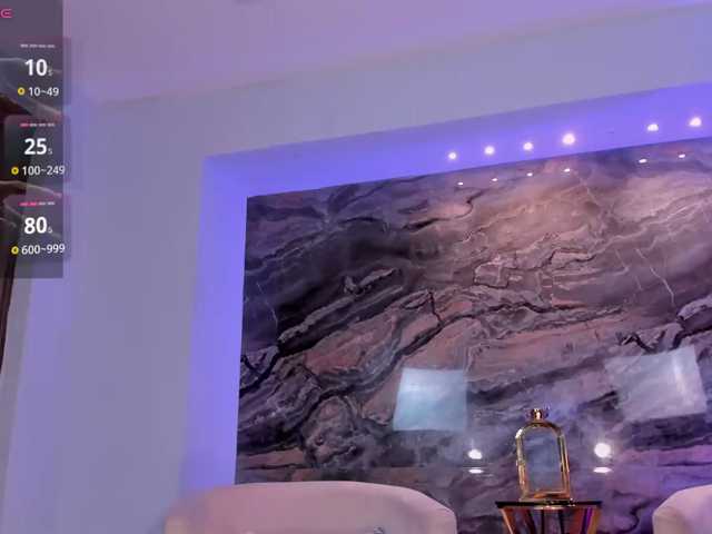BellaConnor live cam preview