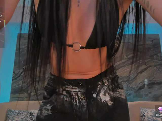 BellaConnor live cam on BongaCams