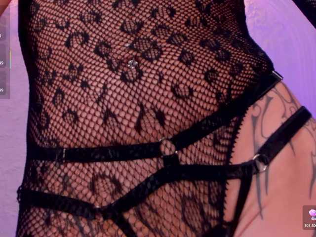 BellaConnor live cam on BongaCams