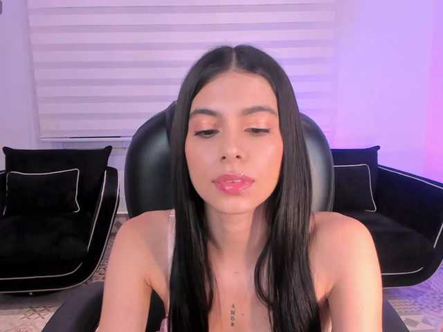 BellaConnor live cam on BongaCams