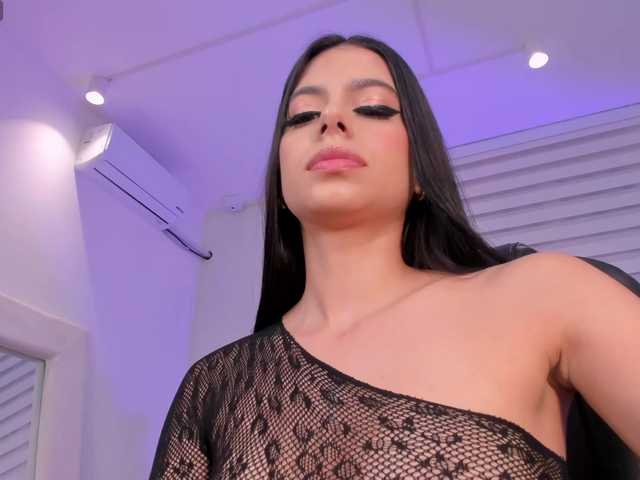 BellaConnor live cam on BongaCams