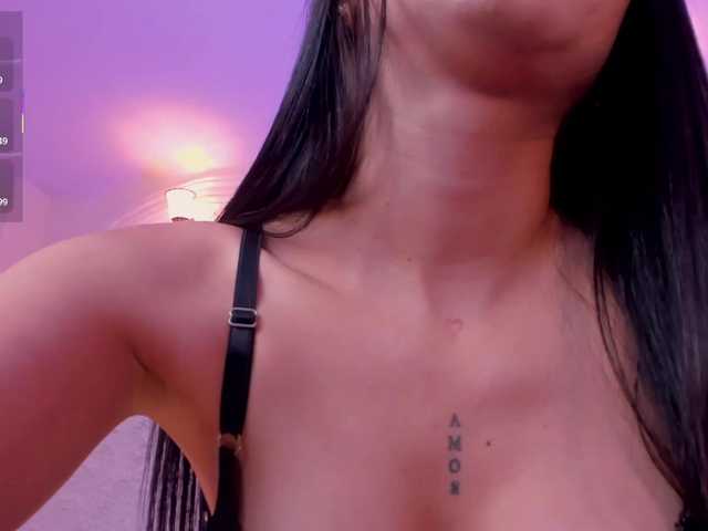 BellaConnor live cam on BongaCams