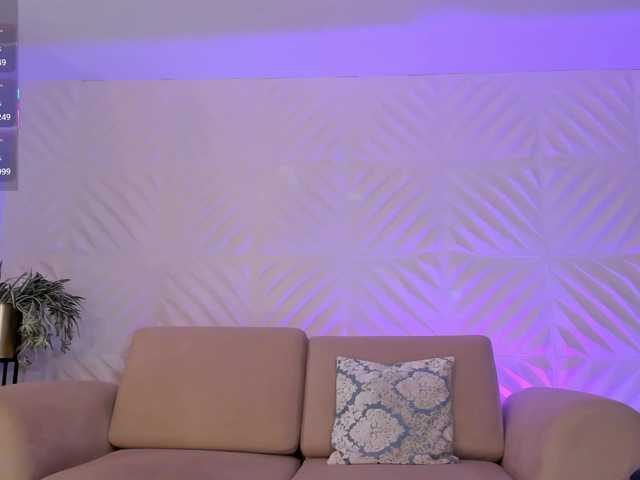 BellaConnor live cam on BongaCams