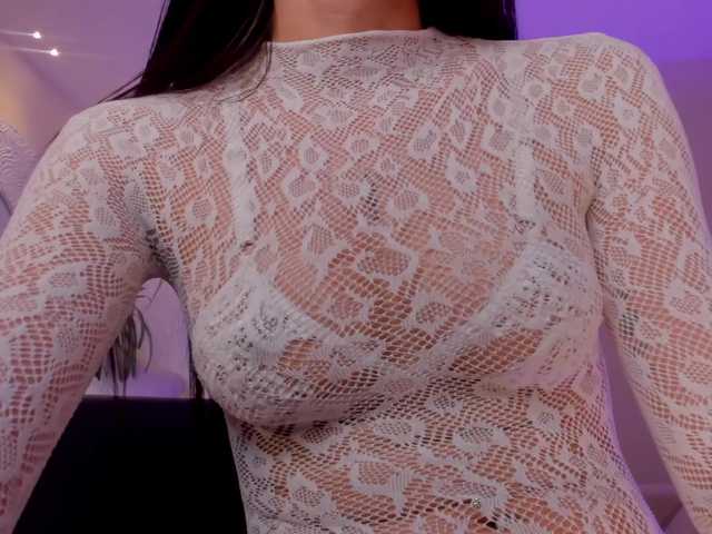 BellaConnor live cam on BongaCams