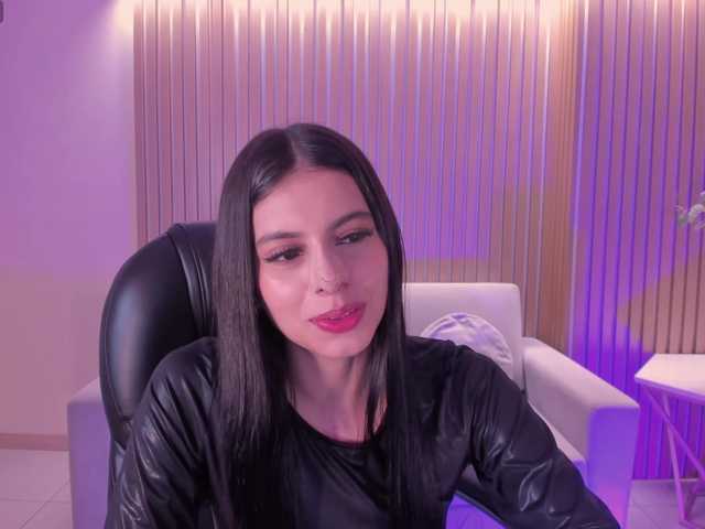 BellaConnor live cam on BongaCams