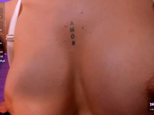 BellaConnor live cam on BongaCams