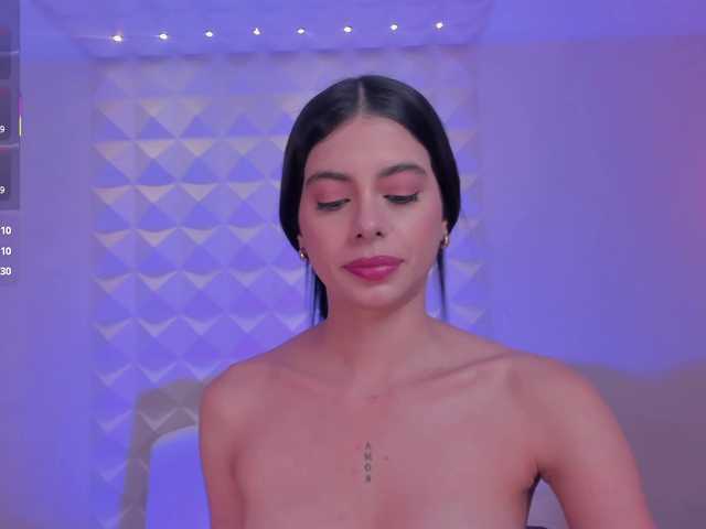 BellaConnor live cam on BongaCams