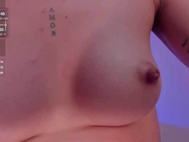BellaConnor live webcam show