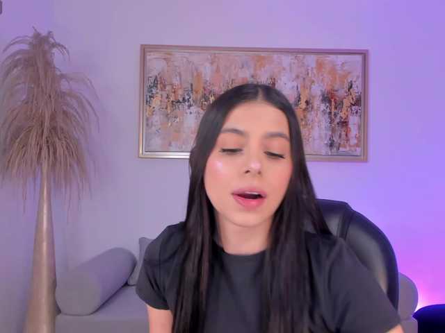 BellaConnor live cam on BongaCams