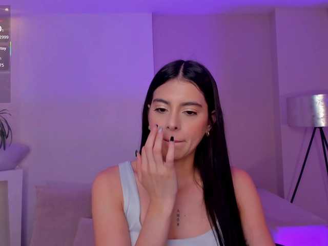 BellaConnor live cam on BongaCams