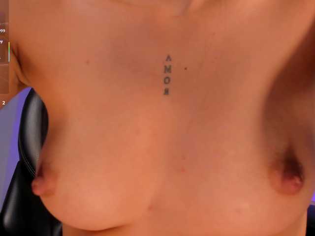BellaConnor live cam on BongaCams
