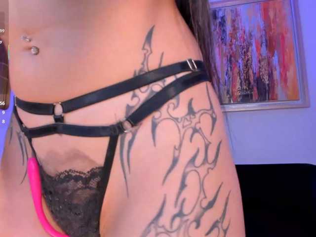 BellaConnor live cam on BongaCams