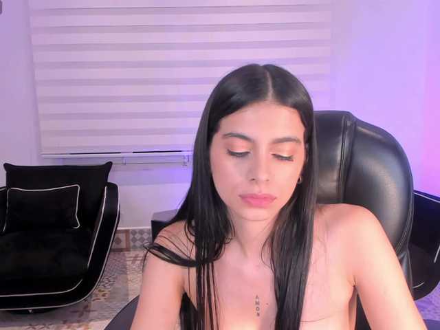 BellaConnor live cam on BongaCams