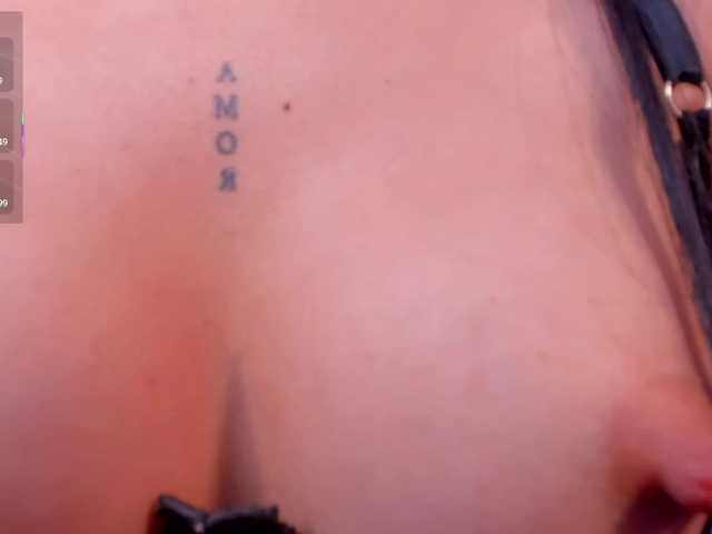 BellaConnor live cam on BongaCams