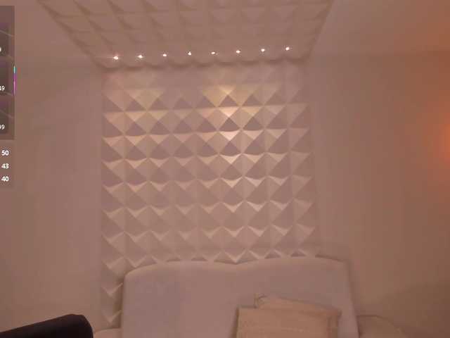 BellaConnor live cam on BongaCams