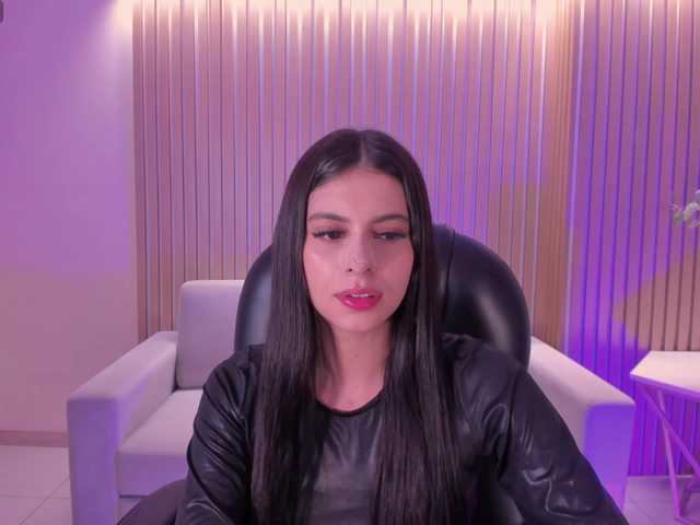 BellaConnor live cam on BongaCams