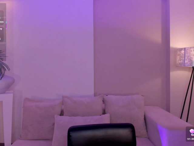 BellaConnor live cam on BongaCams