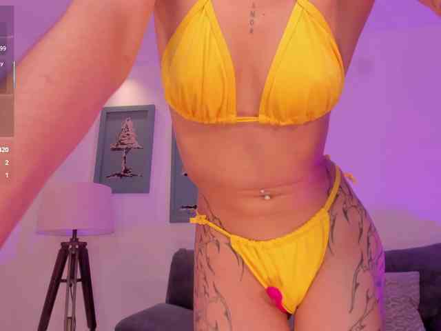BellaConnor webcam