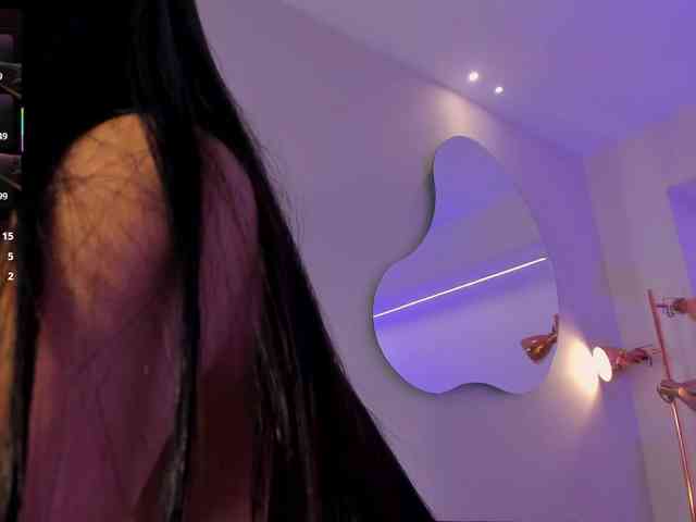 BellaConnor webcam