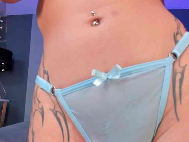 BellaConnor webcam